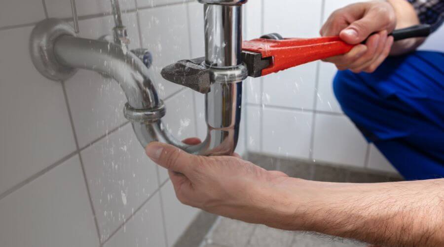 Expert burst pipe repair services in Novice, TX